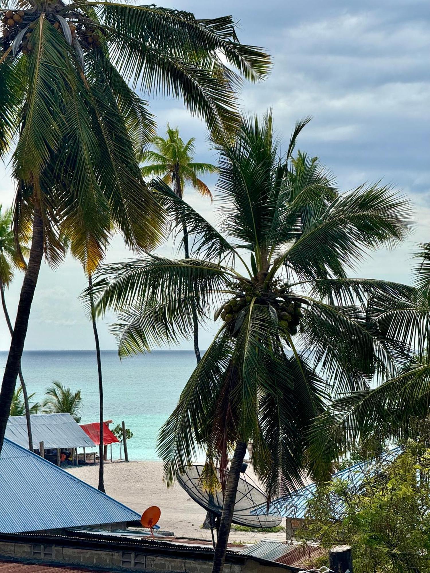Rafiki Hotel Nungwi Beach Exterior foto