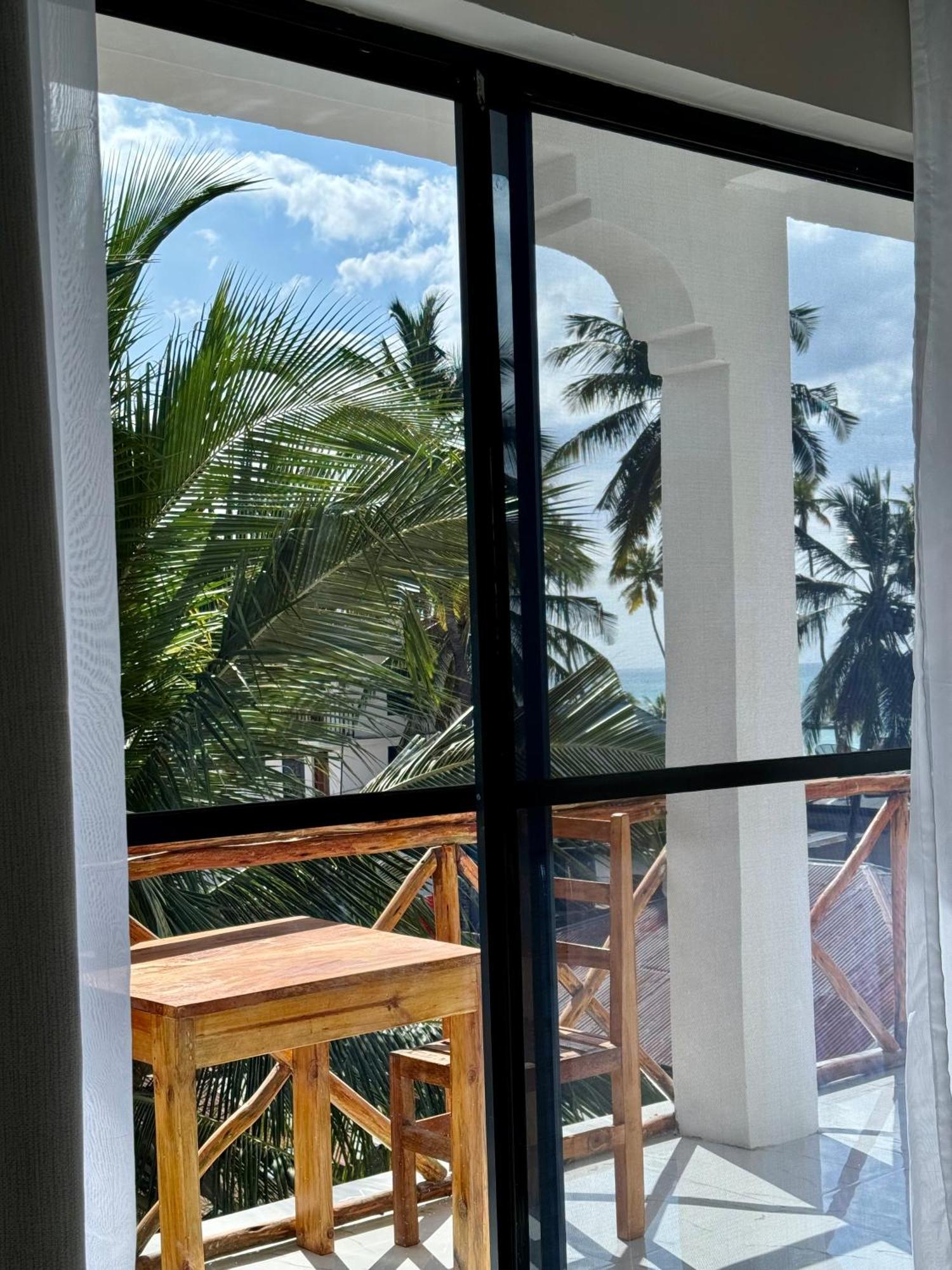 Rafiki Hotel Nungwi Beach Exterior foto